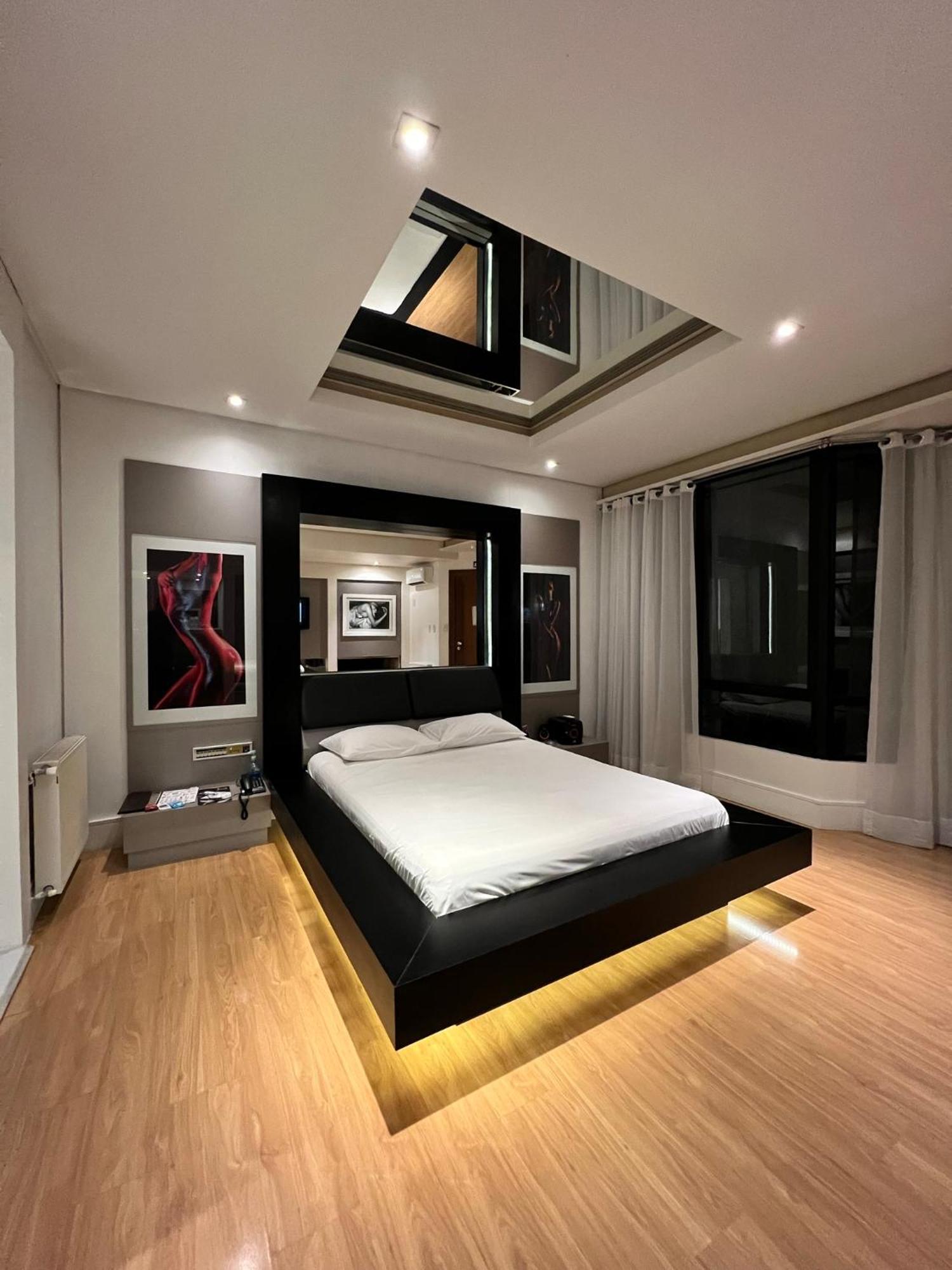 Ettus Hotel